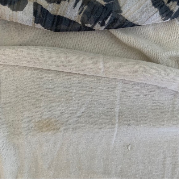 DVF Silk Ruffle Sleeveless Top Size 2 - Picture 4 of 4